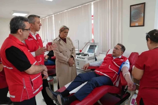 AK Parti’den kan bağışı çağrısı