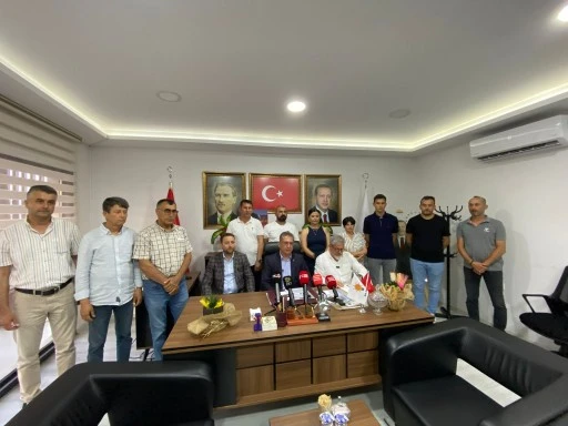 AK Parti Fethiye Binasına Taşlı Saldırı