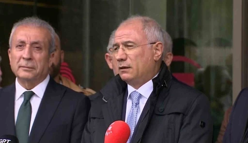 AK Parti Genel Başkan Vekili Efkan Ala Sırrı Süreyya Önder’i hastanede ziyaret etti
