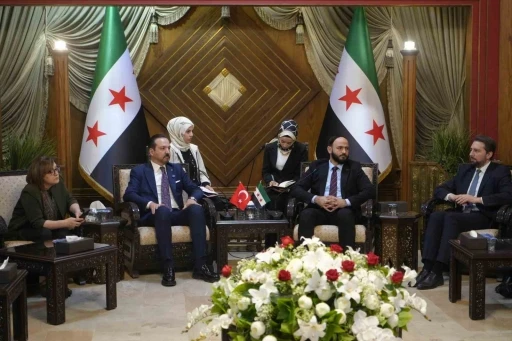 AK Parti Genel Başkan Yardımcısı Zorlu&rsquo;dan Halep Valiliğine ziyaret
