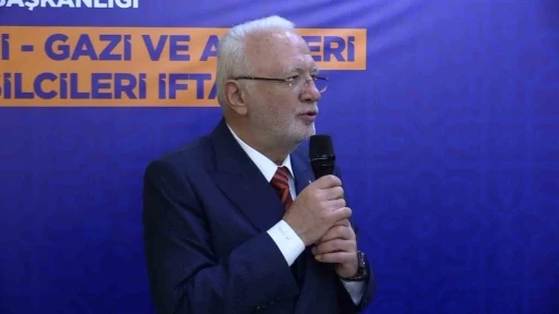 AK Parti Genel Başkanvekili Mustafa Elitaş, Erzurum&rsquo;da şehit ve gazi aileleri ile iftar yemeğinde bir ayaya geldi
