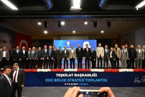 AK Parti Ege B&ouml;lgesi Yol Haritasını Marmaris&rsquo;te &Ccedil;izdi