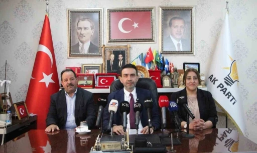 AK Parti Mersin Teşkilatı 560 ekiple sahaya indi
