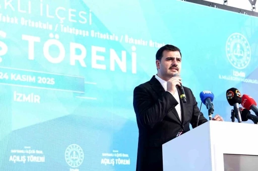 AK Parti Milletvekili İnan&rsquo;dan &Ouml;zel&rsquo;e cevap: "İzmir i&ccedil;in taş &uuml;st&uuml;ne taş koyan herkesin emrindeyiz"
