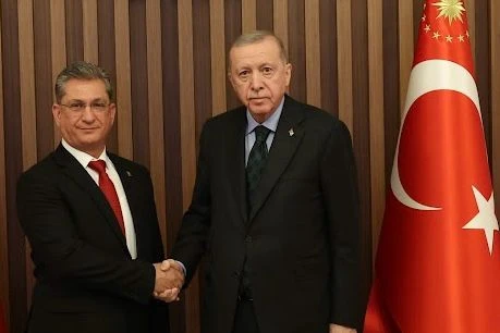 AK Parti Muğla'da Bayrak Değişimi