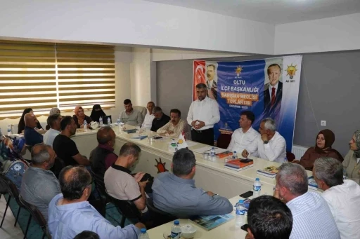 AK Parti Oltu&rsquo;da 2026 danışma meclisi toplantısını ger&ccedil;ekleştirdi
