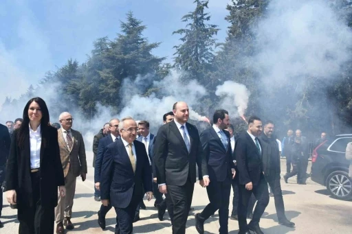 AK Parti Vezirk&ouml;pr&uuml; Teşkilatının yeni hizmet binası a&ccedil;ıldı