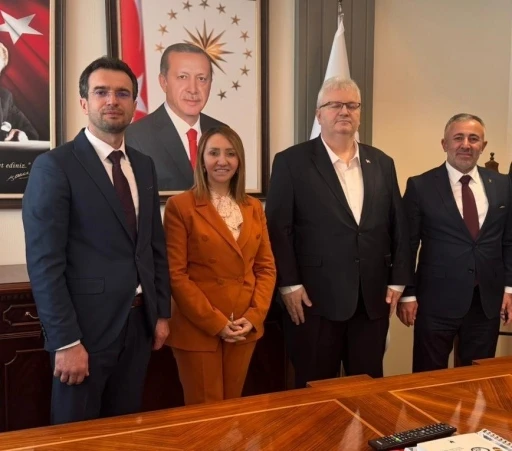 AK Partili belediye başkanları il&ccedil;elerin talepleri bakanlıklara taşıdı
