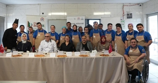 Akademide kusursuz rekabet
