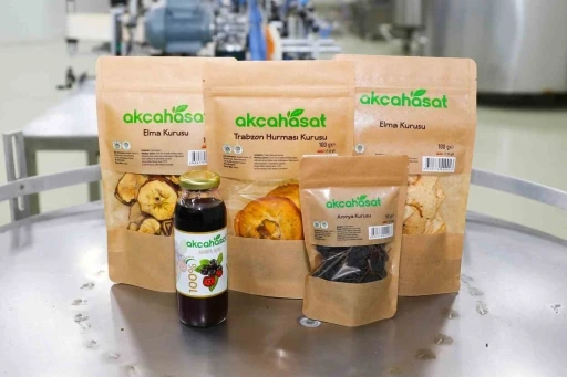 Ak&ccedil;aabat&rsquo;ın meyve sebze fabrikasının &uuml;r&uuml;nleri market raflarında yerini aldı
