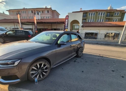 Ak&ccedil;adağ&rsquo;da otomobil ile motosiklet &ccedil;arpıştı: 2 yaralı
