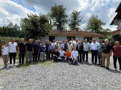 Ak&ccedil;akoca&rsquo;da k&ouml;yl&uuml;lerin talepleri yerinde dinleniyor

