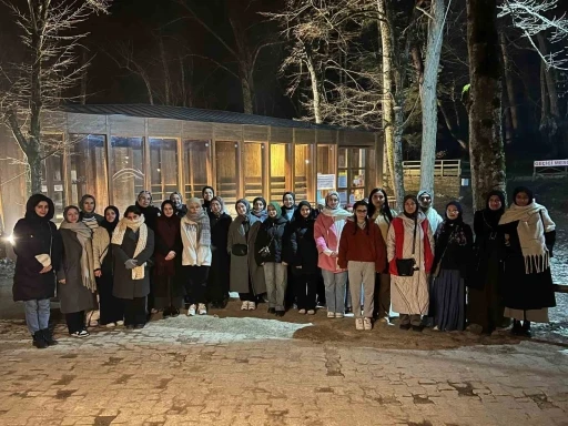 Ak&ccedil;akocalı gen&ccedil;lere sahur s&uuml;rprizi
