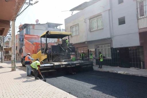 Akdeniz&rsquo;de 65 mahallede kesintisiz yol &ccedil;alışması
