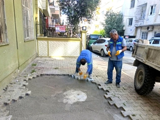 Akdeniz&rsquo;de yol ve kaldırımlar yenileniyor
