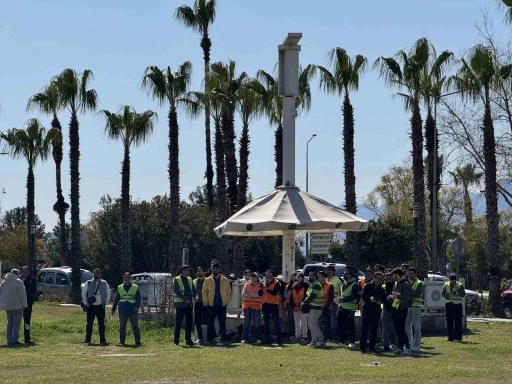 Akdeniz &Uuml;niversitesi&rsquo;nde İHA-1 pilotu eğitimi tamamlandı

