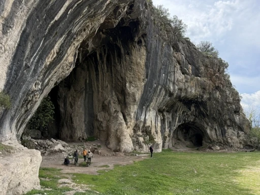 Akdeniz Üniversitesi’nden bilim dünyasına ışık
