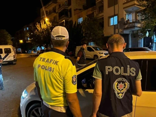 Akhisar’daki uygulamada gözaltılar ve ceza yağmuru
