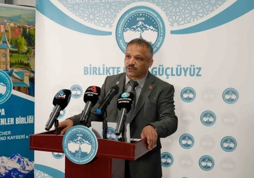 AKİB Kurucu Genel Başkanı Ali Hızar&rsquo;dan iş d&uuml;nyasına birlik &ccedil;ağrısı
