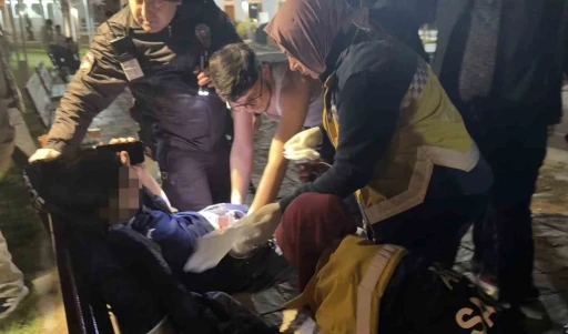 Aksaray&rsquo;da parkta bı&ccedil;aklanan &ccedil;ocuk ağır yaralandı
