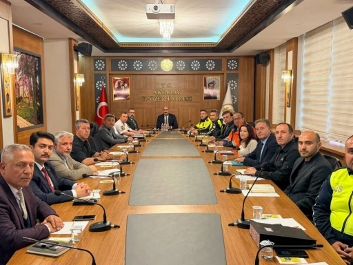 Aksaray&rsquo;da trafik g&uuml;venliği toplantısı yapıldı
