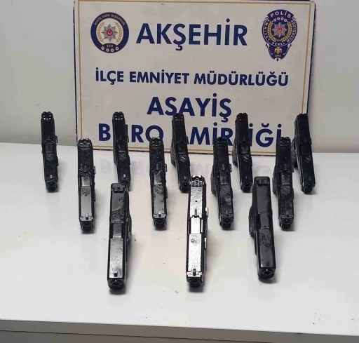 Akşehir&rsquo;de silah ka&ccedil;ak&ccedil;ılığı operasyonu: 6 tutuklama
