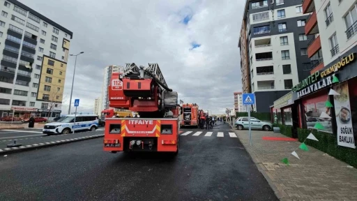 Akü şarjı yangın çıkardı
