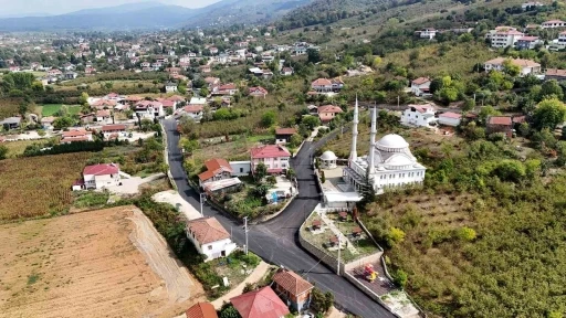 Akyazı’da asfalt sevinci: &quot;Böyle güzel bir hizmet görmedik&quot;
