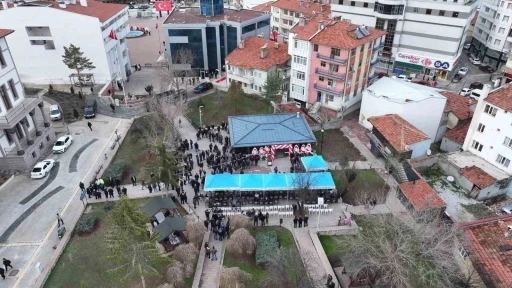 Alaca&rsquo;da Şehit Halil İbrahim Ayg&uuml;l&rsquo;&uuml;n adının yaşatılacağı tesis dualarla a&ccedil;ıldı
