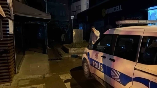 Alacak verecek meselesi silahlı tartışmaya d&ouml;nd&uuml;: 1 yaralı
