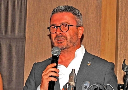 Ala&ccedil;atı Turizm Derneği Başkanı &Uuml;nsal: "Turizmi planlı y&ouml;netmezsek nitelikli turisti &ccedil;ekemeyiz"
