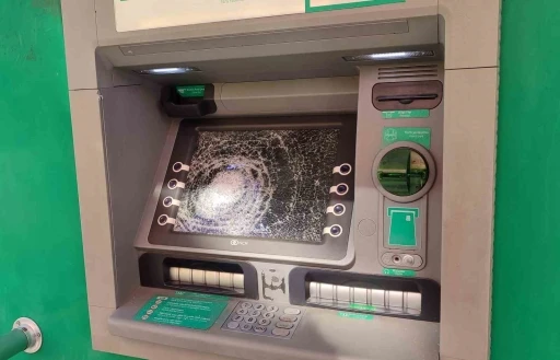 Kimliği Belirsiz Kişiler ATM'leri Tahrip Etti