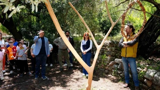 Alanya&rsquo;da Hıdırellez coşkusu: &Ccedil;ocuklar geleneksel oyunlarla baharı karşıladı
