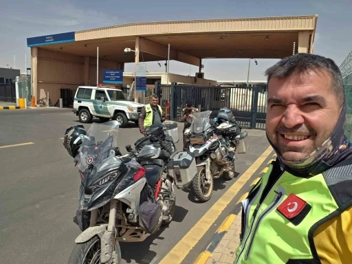 Alanya&rsquo;dan kutsal topraklara motosikletle 7 bin kilometrelik yolculuk

