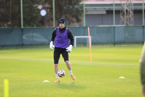 Alanyaspor, &Ccedil;aykur Rizespor ma&ccedil;ı hazırlıklarını tamamladı
