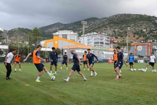 Alanyaspor, Sivasspor maçı hazırlıklarını tamamladı
