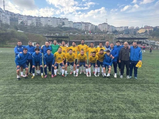 Alaplı Belediyespor Play-Off m&uuml;cadelelerine hazırlanıyor
