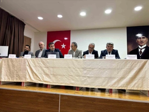 Alaplı&rsquo;da gazeteciler &ouml;ğrencilerle buluştu
