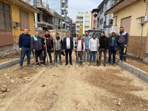 Alaşehir&rsquo;de asfalt sezonu a&ccedil;ıldı
