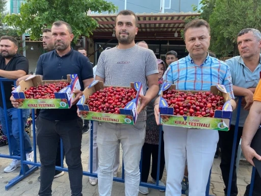Alaşehir&rsquo;in en g&uuml;zel kirazı se&ccedil;ildi
