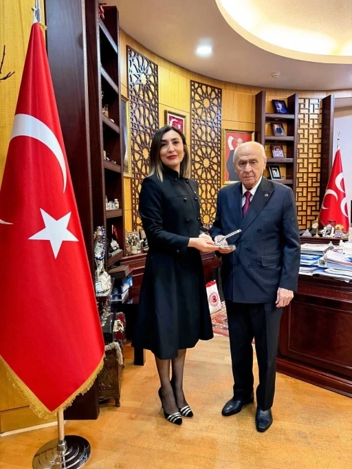 Alevi-Bektaşi K&uuml;lt&uuml;r ve Cemevi Başkanı Ersin&rsquo;den MHP lideri Bah&ccedil;eli&rsquo;ye ziyaret
