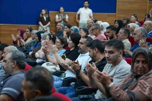 Aliağa Belediyesi Sarı Konutlar&rsquo;da ikinci etap d&ouml;n&uuml;ş&uuml;m&uuml; başlatıyor
