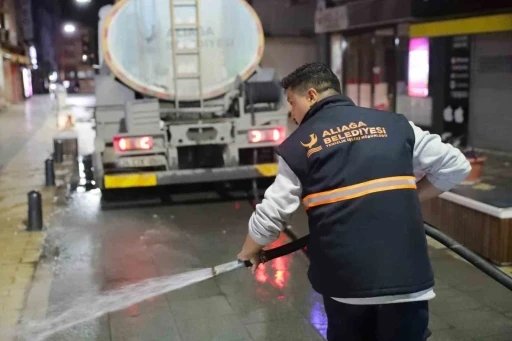 Aliağa Belediyesinden bayram öncesi temizlik
