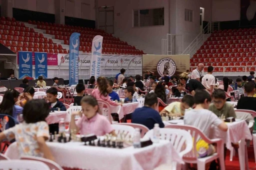 Aliağa&rsquo;da 30. Geleneksel Kyme Satran&ccedil; Turnuvası başlıyor
