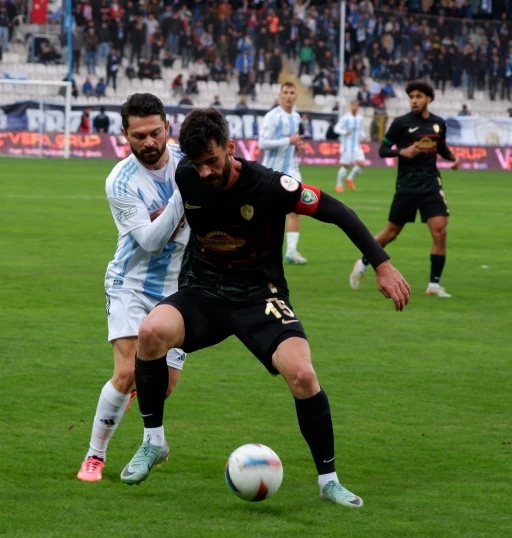Aliağa FK&rsquo;de transfer hareketliliği devam ediyor
