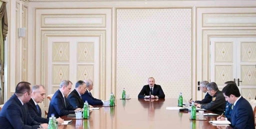 Aliyev: "İran yetkilileri tarafından a&ccedil;ıklama yapılmalı ve &ouml;z&uuml;r dilenmeli"
