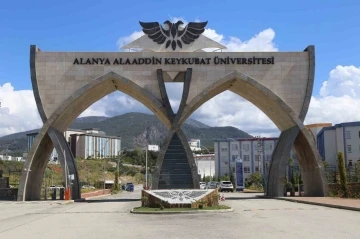 ALKÜ, sağlık turizmi alanında sertifikalı program başlattı
