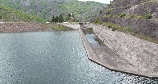 Almus Barajı&rsquo;nda dolusavağa 50 santim kaldı
