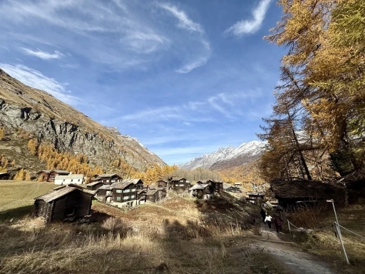 Alp Dağları’nın zirvesinde masal gibi görüntüler
