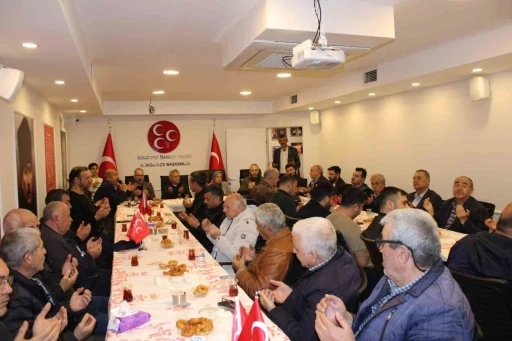 Alparslan T&uuml;rkeş Aliağa&rsquo;da anıldı
